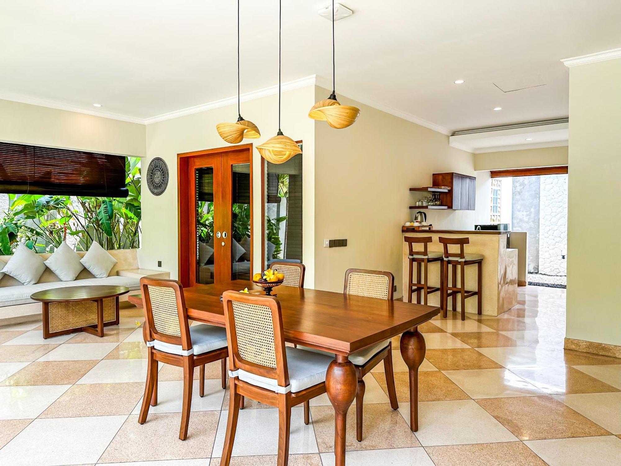 Ghana Villa Seminyak By Pramana Villas Εξωτερικό φωτογραφία