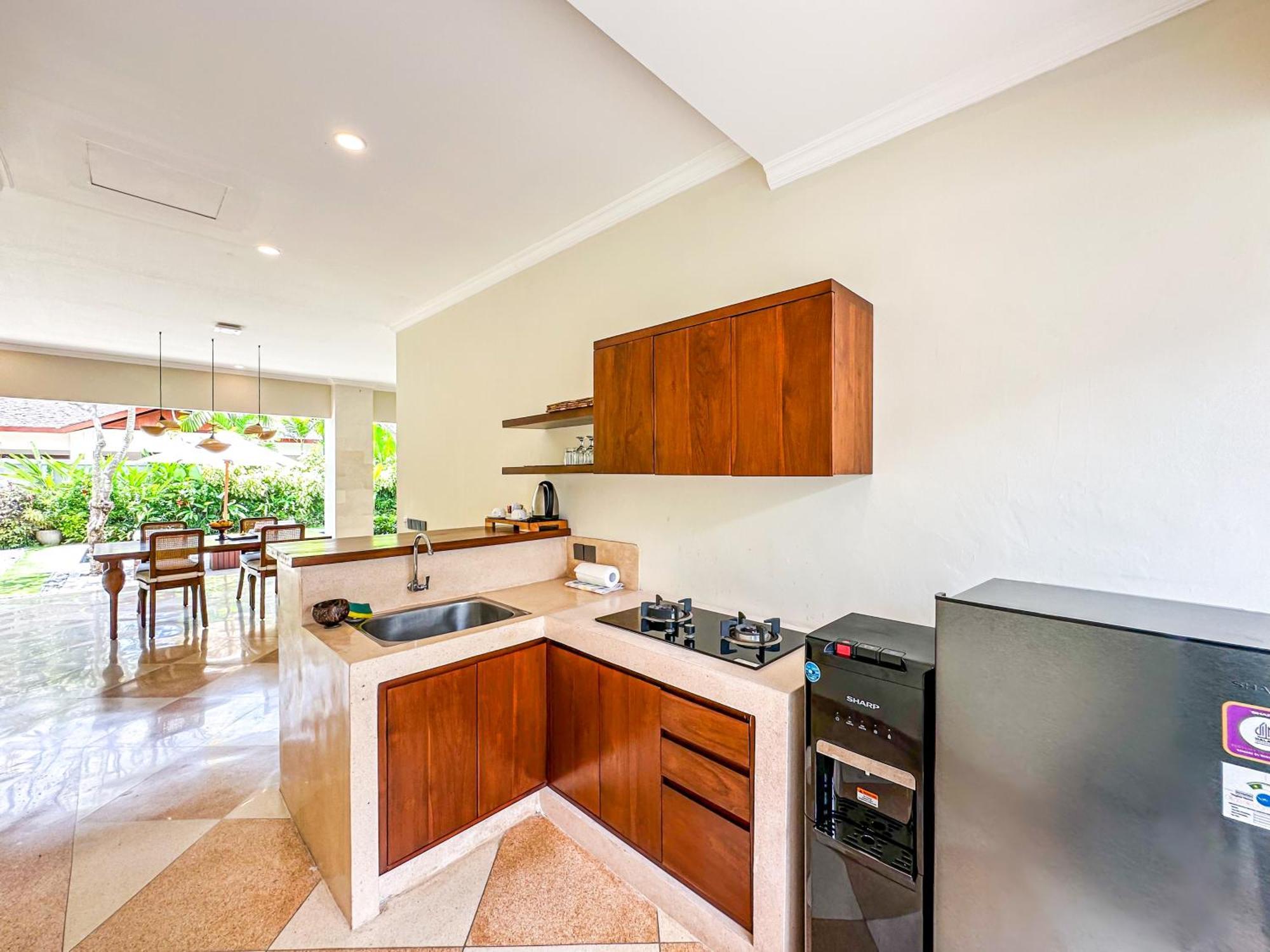 Ghana Villa Seminyak By Pramana Villas Εξωτερικό φωτογραφία